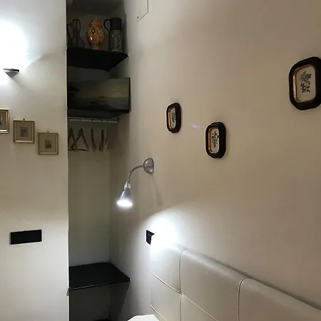 Vomero Beds & Suites B&B 나폴리